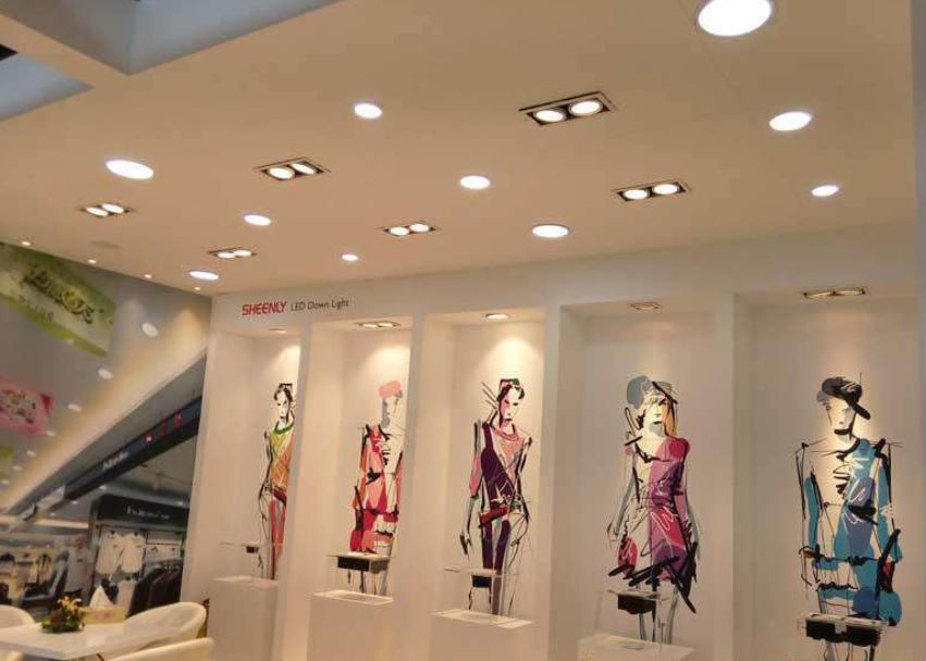 LED Low-Voltage Bulb