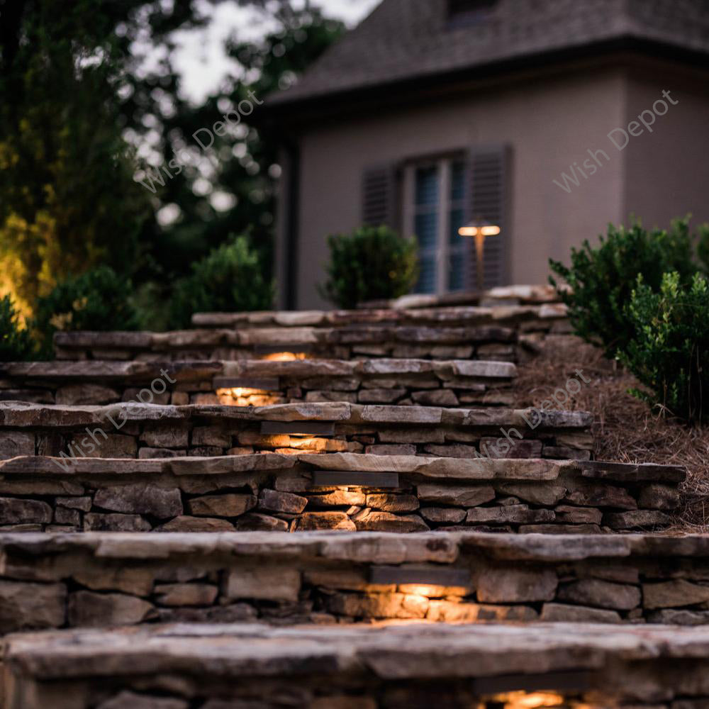 Small Low Voltage Hardscape Paver Light Retaining Wall LED Step Lighting