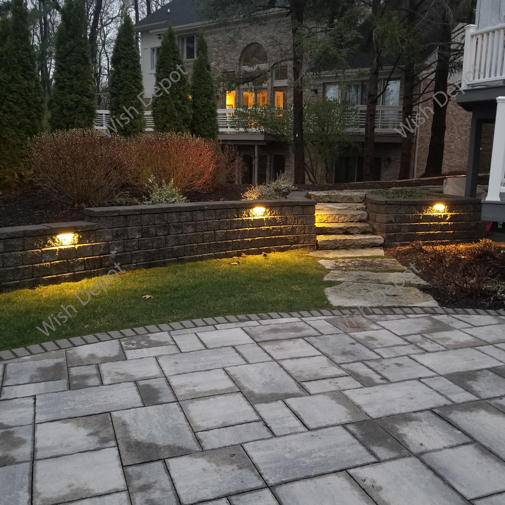 Small Low Voltage Hardscape Paver Light Retaining Wall LED Step Lighting